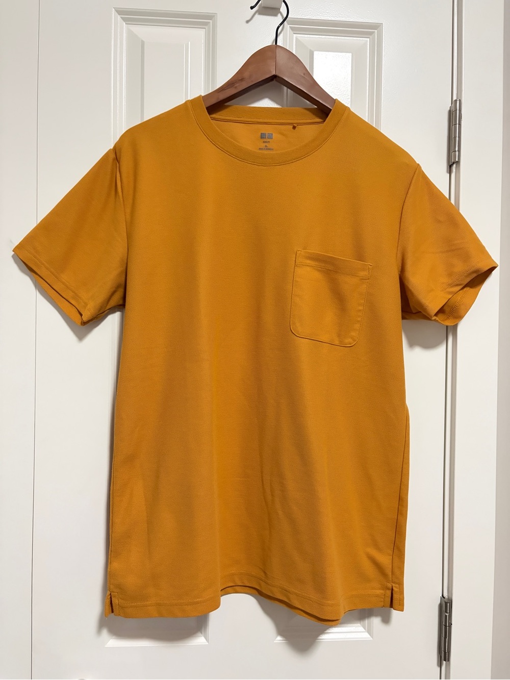 Uniqlo Short-Sleeve Pocket Crew T-Shirt - Mustard Yellow